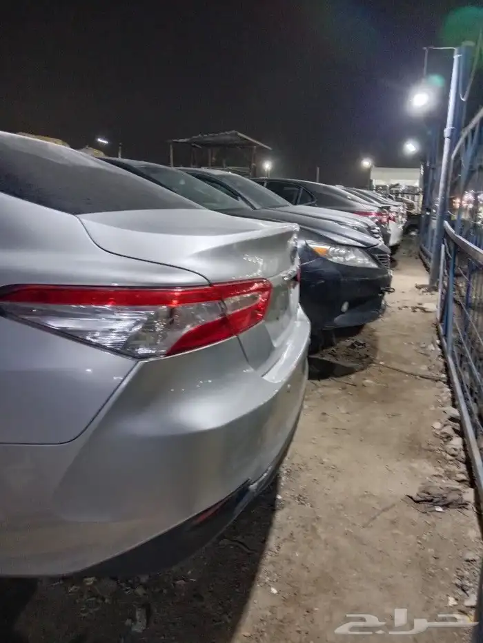 تشليح لبيع قطع غيار كامري افالون لكزس 5