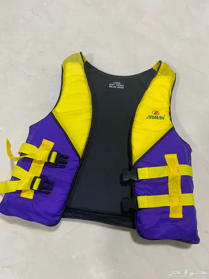 سترة سباحة 0