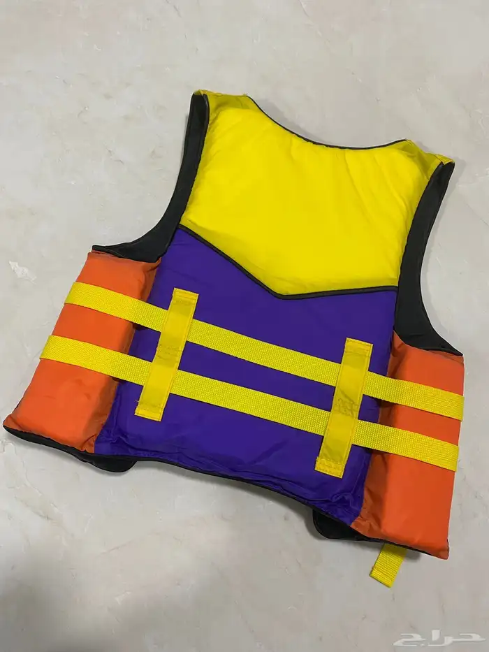 سترة سباحة 1