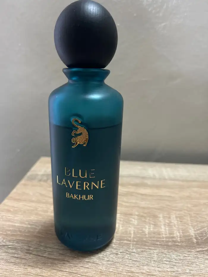 عطر من لافيرن 0