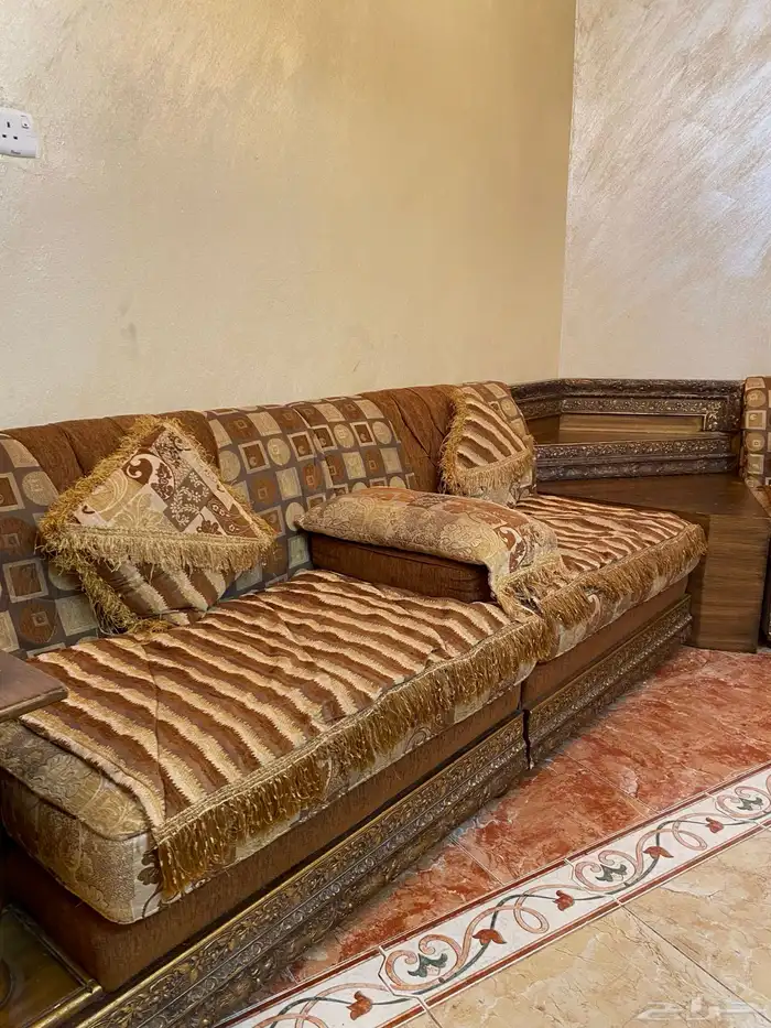 كنب تركي للبيع نظيف 0