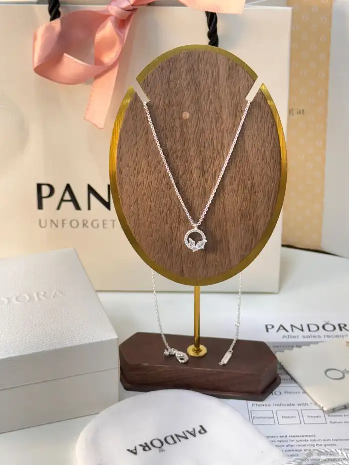 سلاسل باندورا هاي كوالتي درجة اولى ضمان لون سنة 10