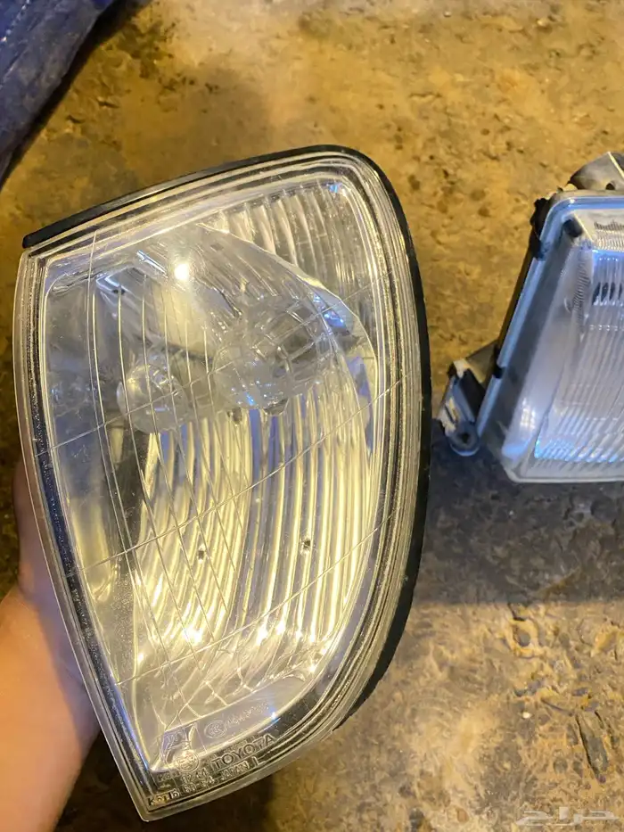 قطع لاندكروزر م2000 49
