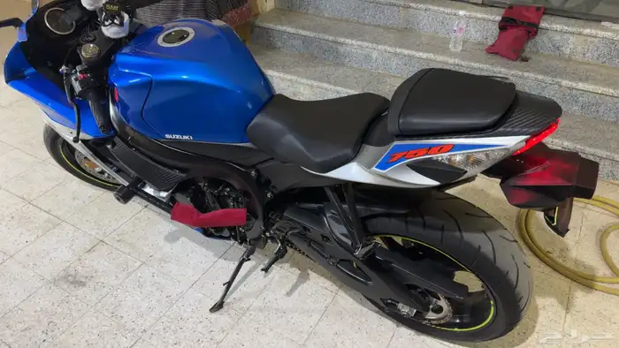 للبيع دباب سوزوكي 2021 ريس مقاس 750 ماشي 41 الف 5