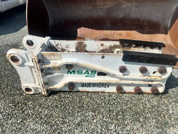 دقاق _ شاكوش مساس 20(تم البيع) 0