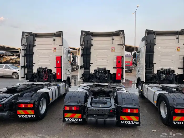 مجموعة شاحنات راس فولفو 2021 - FH 460 بطاقة جدة 11
