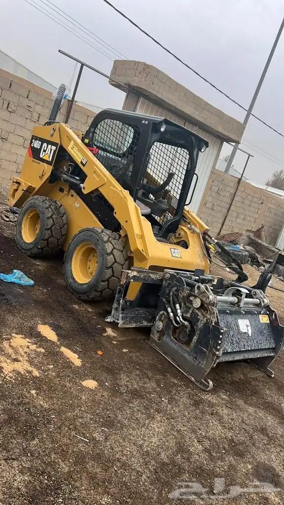 فرادة اسفلت وقشاطة اسفلت للايجار 2