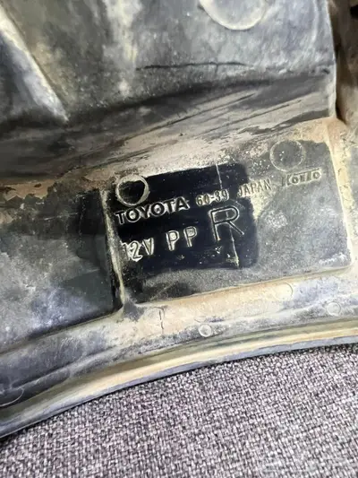اسطب خلفي لاندكروزر 90 - 97 وكاله Toyota 5