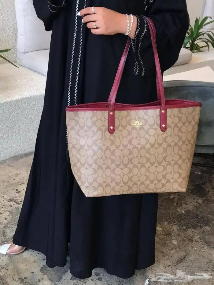 شنط للجامعيات كبير توري TORY كوتش COACH بورش يطلق عليها سلة 4