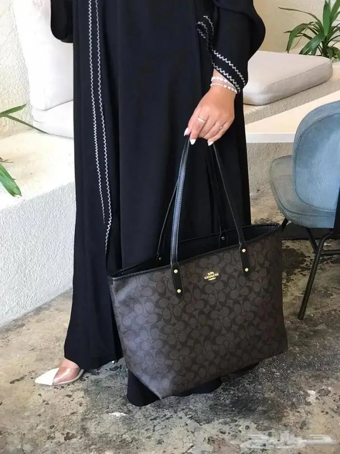 شنط للجامعيات كبير توري TORY كوتش COACH بورش يطلق عليها سلة 6