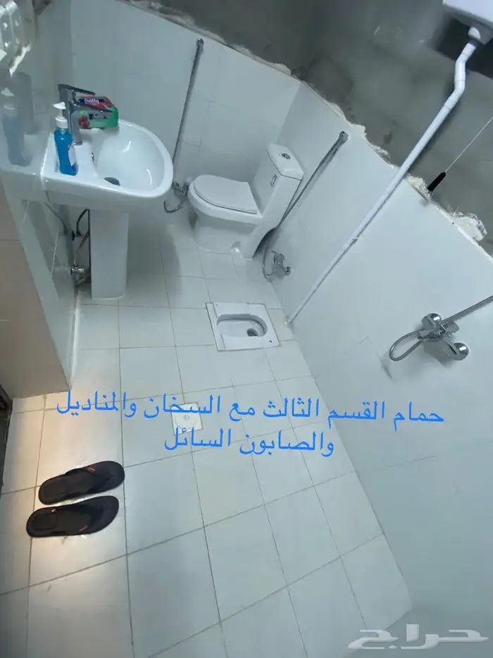 خيمة ب 100 وخيمه ب 200 مع المشب والحمام 30