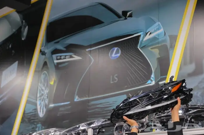 شمعات لكزس Ls 500 2020 اصلي وكاله 0