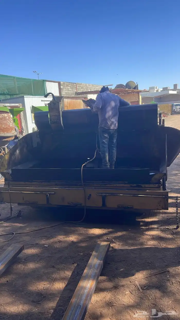 فرادة اسفلت وقشاطة اسفلت للايجار 0