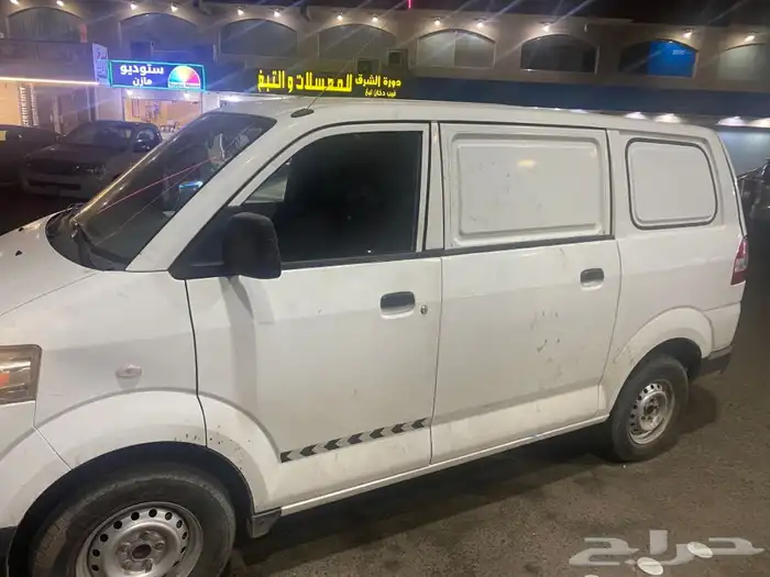 فان بضاعه للايجار موديل 2016 3