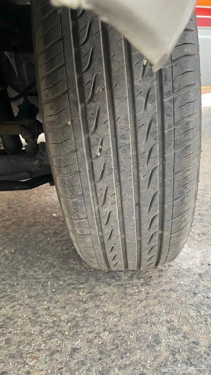 هايلكس موديل 83 (( تم البيع (( 34