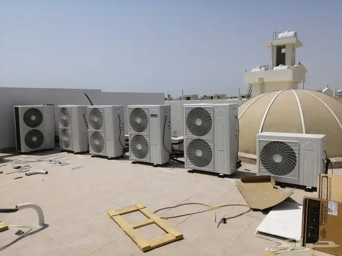 دكت مكيفات مركزية واعمال الكلادينج 24