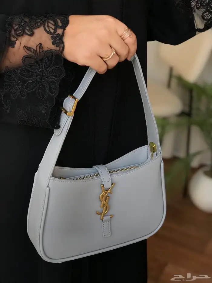 عرض شنط سان لوران هاي كوالتي 8