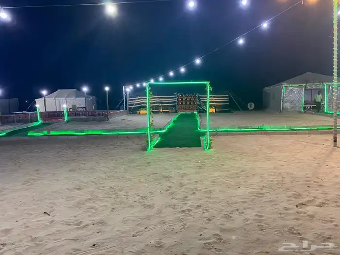 مخيم الصقر 0