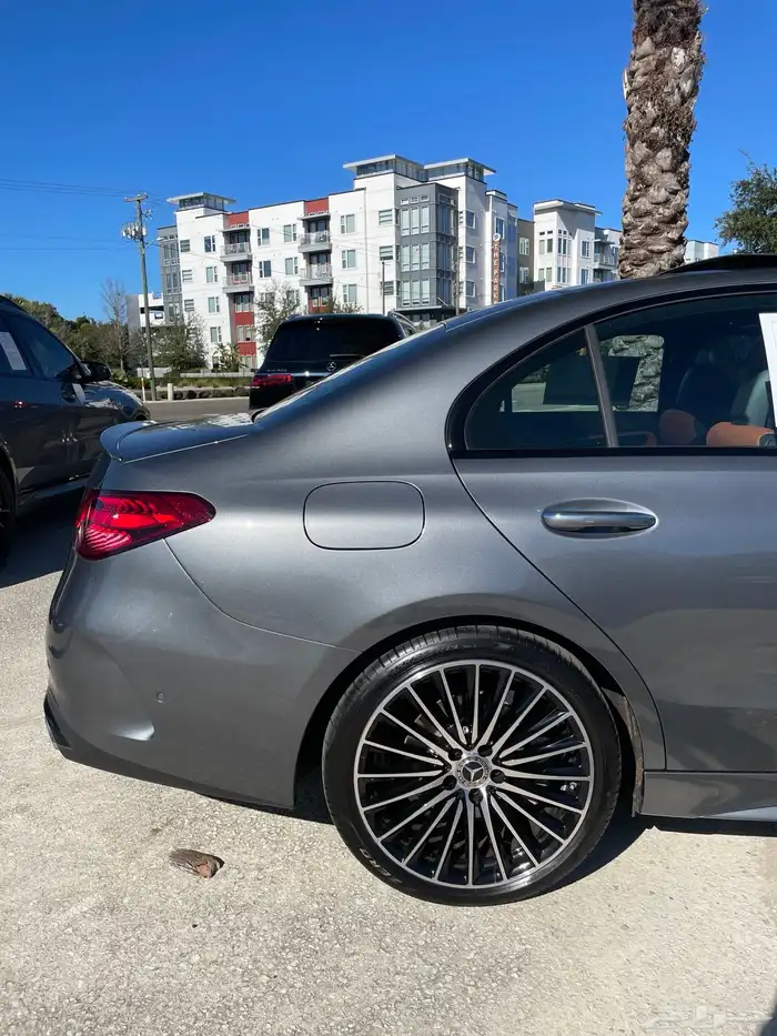 مرسيدس C300 موديل 2024 بانوراما كت AMG 3