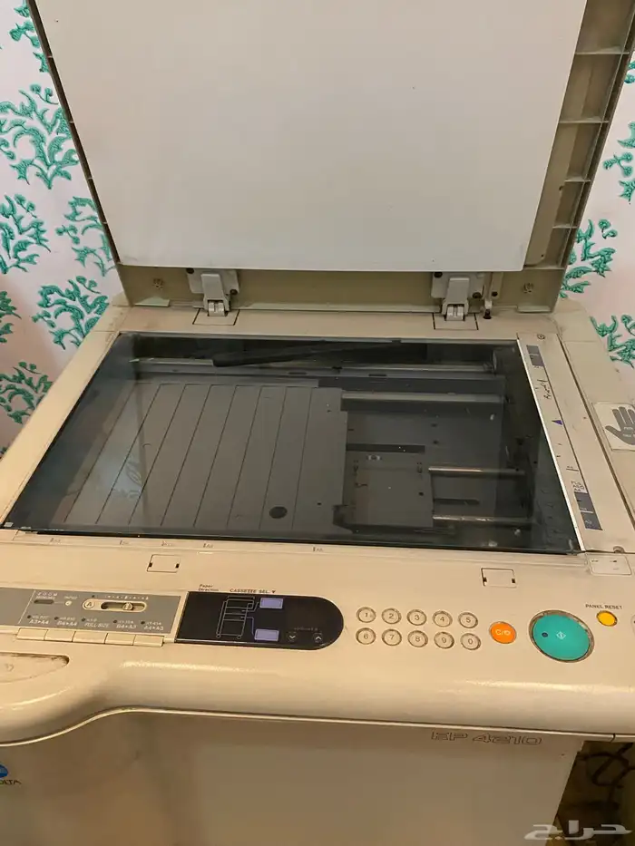 طابعة كونيكا استعمال نظيف 2