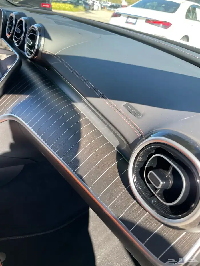 مرسيدس C300 موديل 2024 بانوراما كت AMG 16