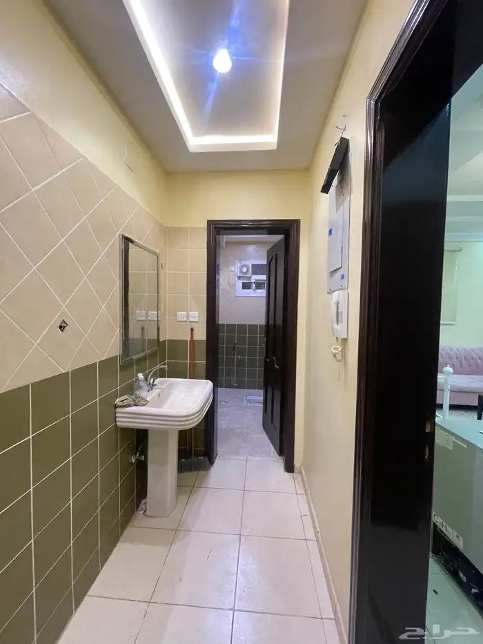 العليا غرفه مفروشه للايجار الشهري مطوب مقيم 4