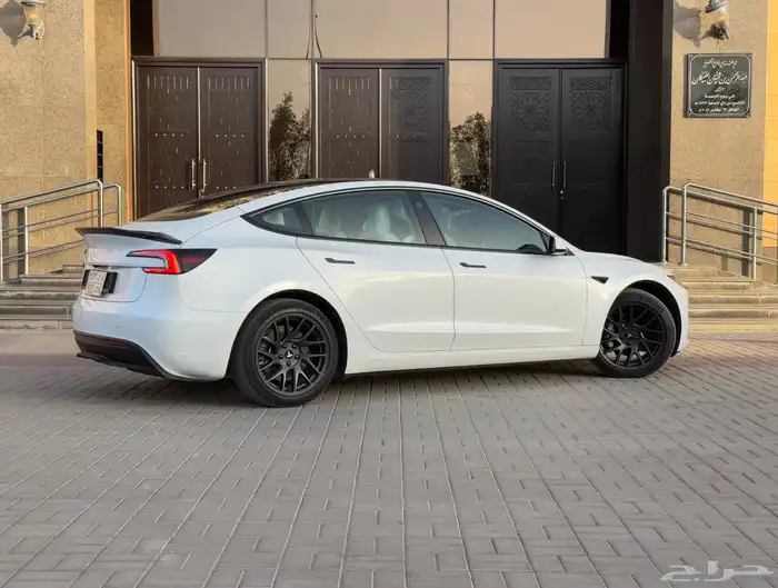 2024 تسلا مودل 3 للبيع - Tesla Model 3 2