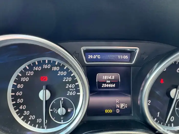 مرسيدس ML400 موديل 2015 11