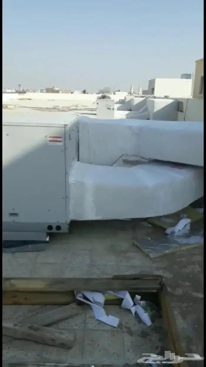 دكت مكيفات مركزية واعمال الكلادينج 25