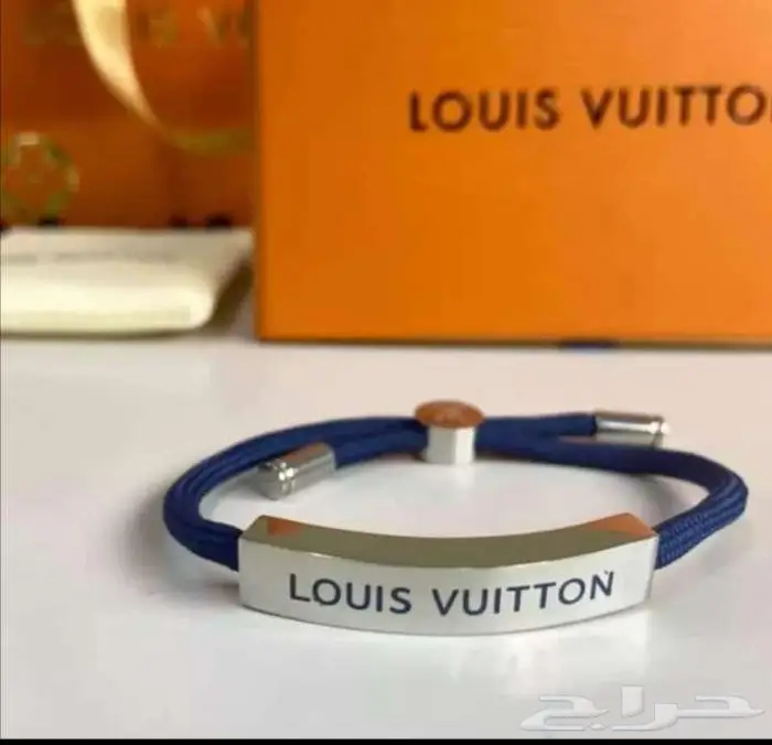 متجر زيرو ون للمستلزمات الرجالية 4