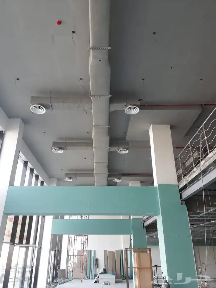 دكت مكيفات مركزية واعمال الكلادينج 23