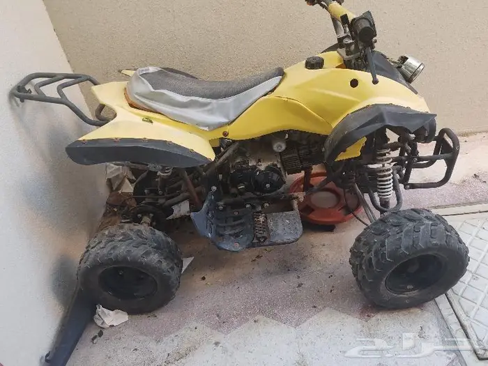 للبيع دباب 4 كفرات يبي بطريه فقط 3