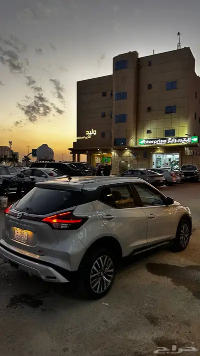 مكتب تأجير سيارات يومي وتوصلك لحد باب بيتكم والتأمين شامل 18