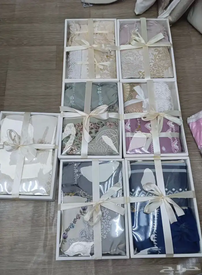 بوكسات هدايا واطقم 21