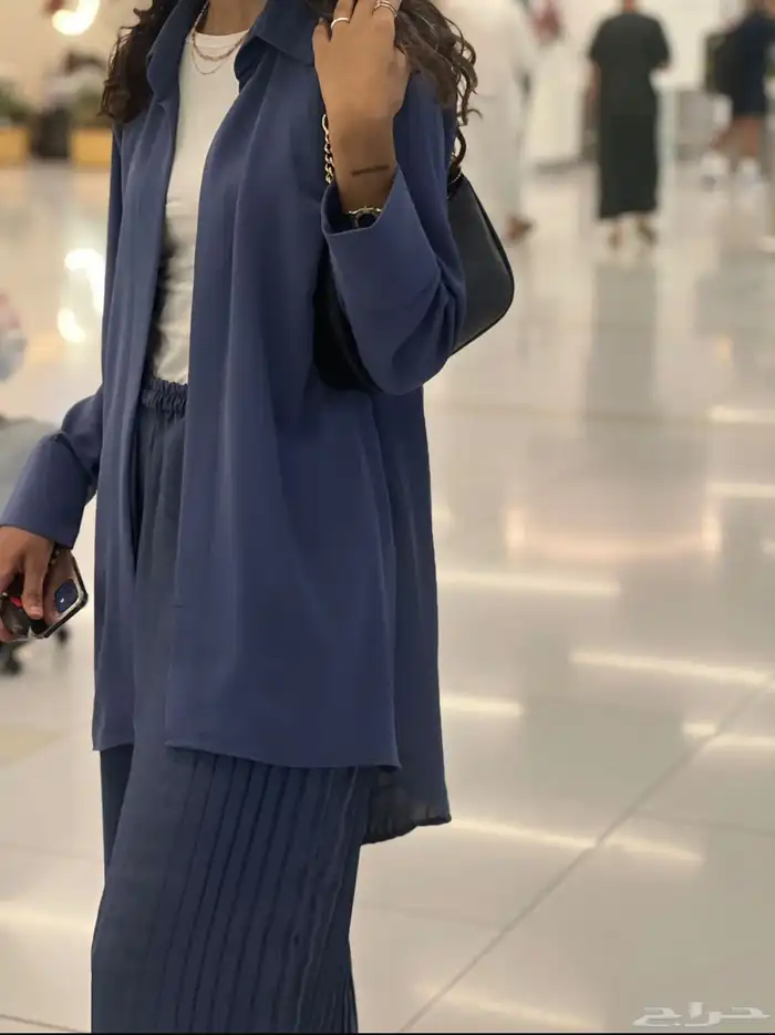 خياطة عبايات فاخره جملة وبأسعار منافسة للمصممات 0