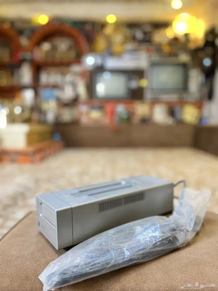 مشغل وشاحن بطاريات SONY قديم مخزن 1