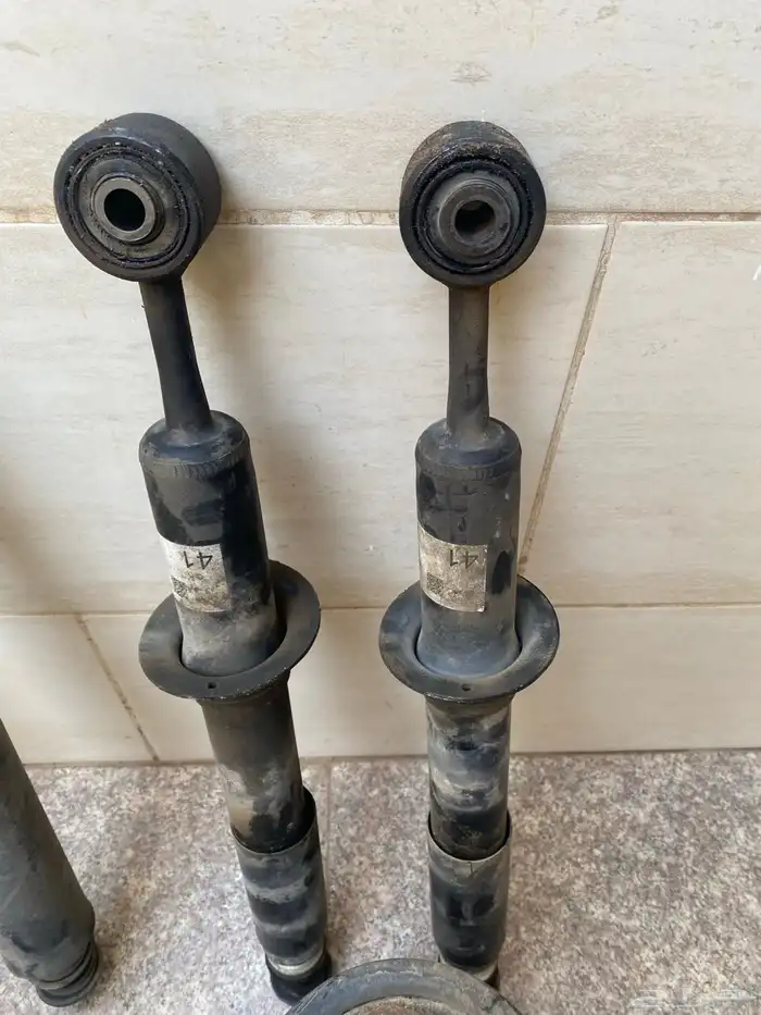 طقم مساعدات ويايات برادو مستخدمه 3