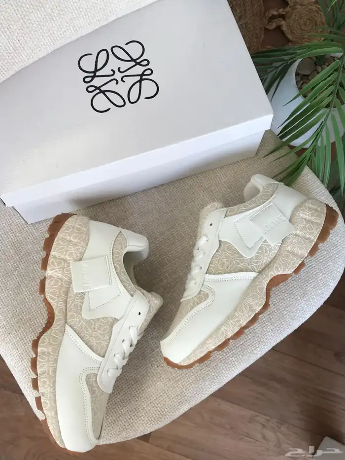 شوزات هاي كواليتي ب175 بسس 24