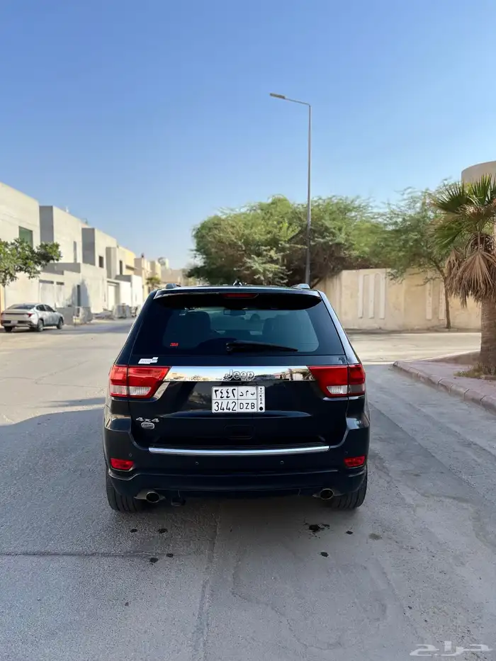 جيب جراند شروكي اوفر لاند V8 2011 5