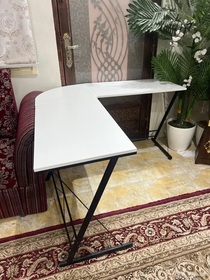 طاولة PC شكل حرف L 1