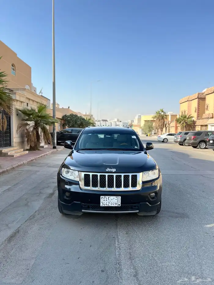 جيب جراند شروكي اوفر لاند V8 2011 0