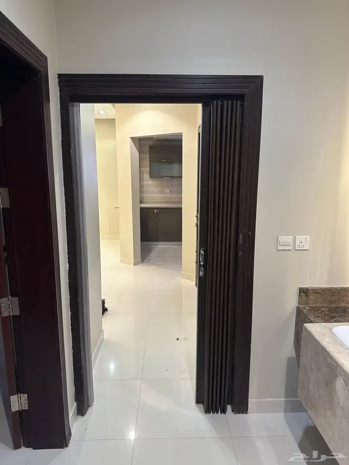 ابواب أكورديون وستائر ويفي ورول 15