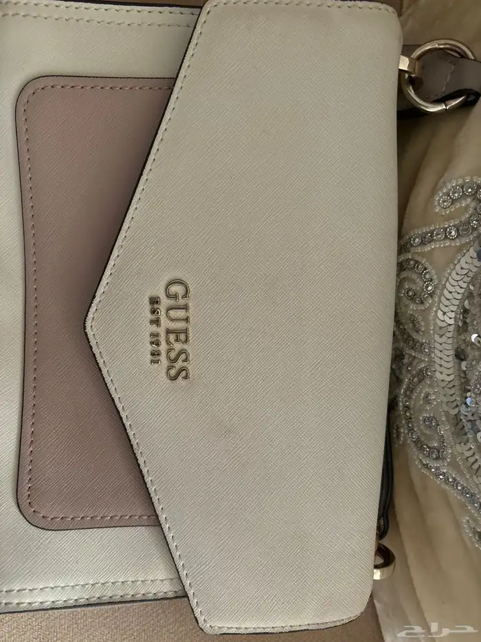 شنطة قيس guess 2