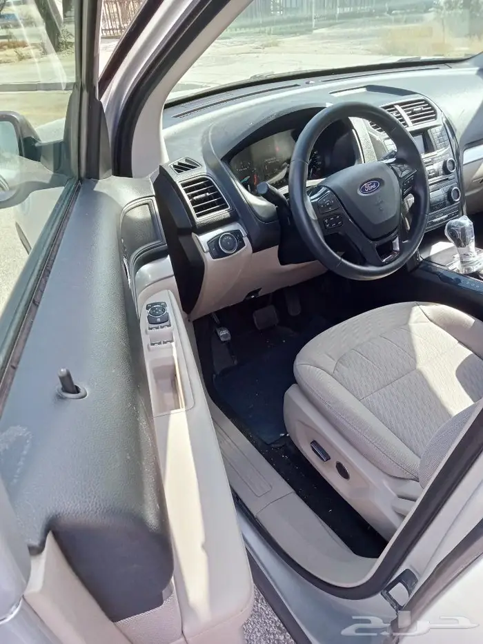 فورد اكسبلورر FORD التواصل على الخاص . 2