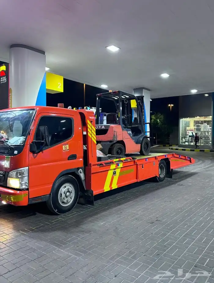 اجار رافعات شوكيه وبوبكاتات وكرينات فركلفتForklift e 8