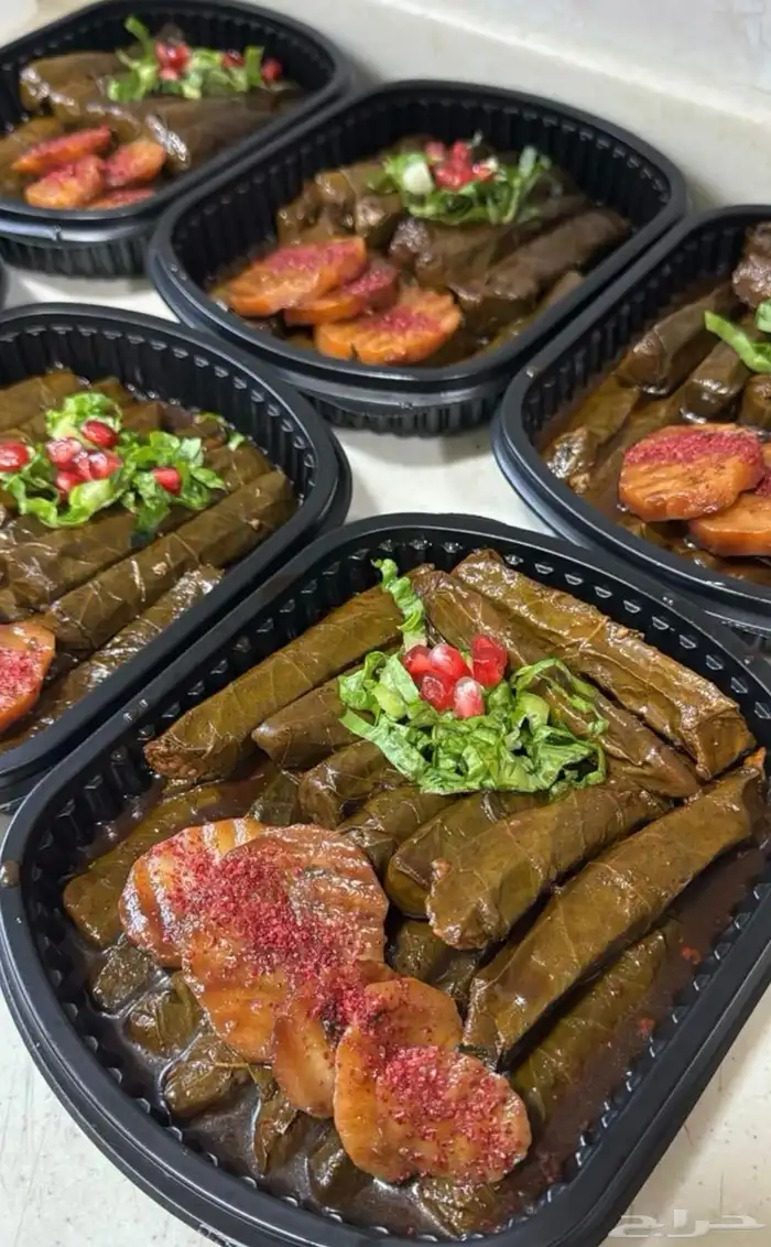 ورق عنب شغل فرش وطعم مميز حامض وسبايسي 2