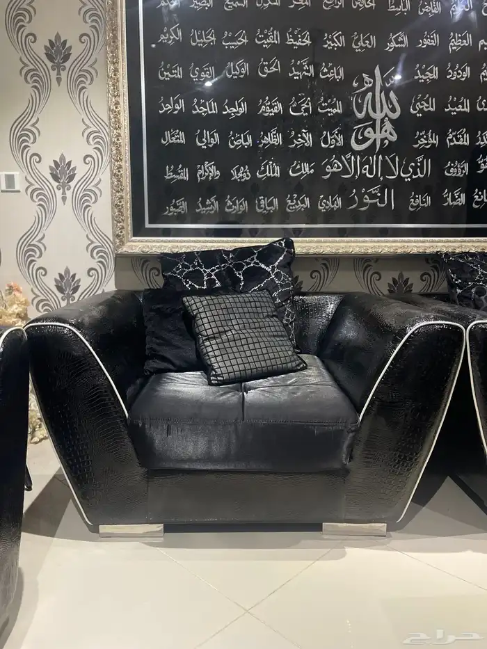 كنب بحالة جديدة جداا 4