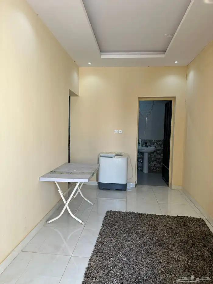 إستراحة للاجار مقابل الجامعة 8