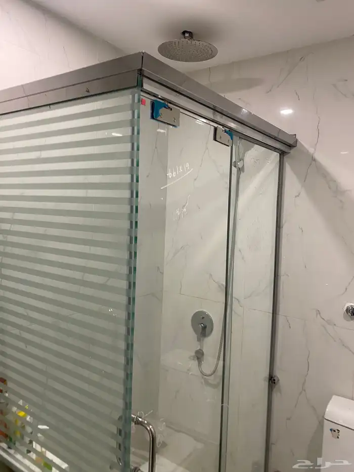 معلم زجاج سكوريت وصيانه ابواب 2