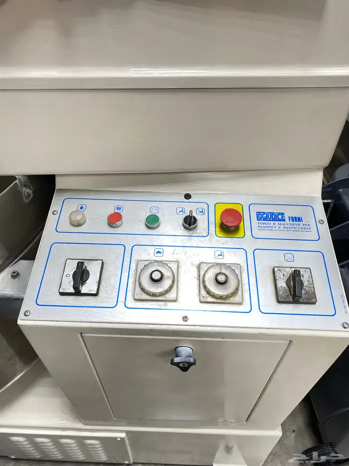 عجانة حلزوني 200 لتر ايطالي مستخدم 8